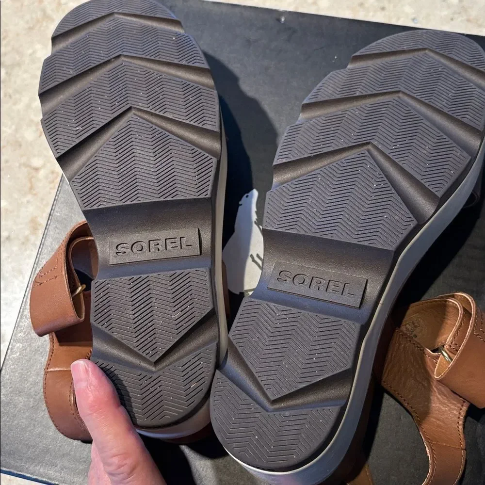 Sorel Joanie IV Y strap wedge leather sandals velvet tan blackened brown size 9